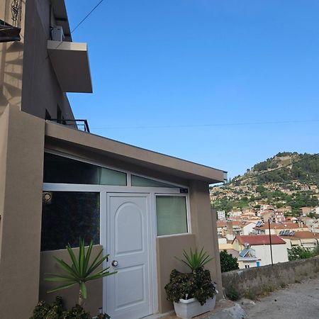 Apartamento Με Θέα Το Κάστρο Nafpaktos Exterior foto