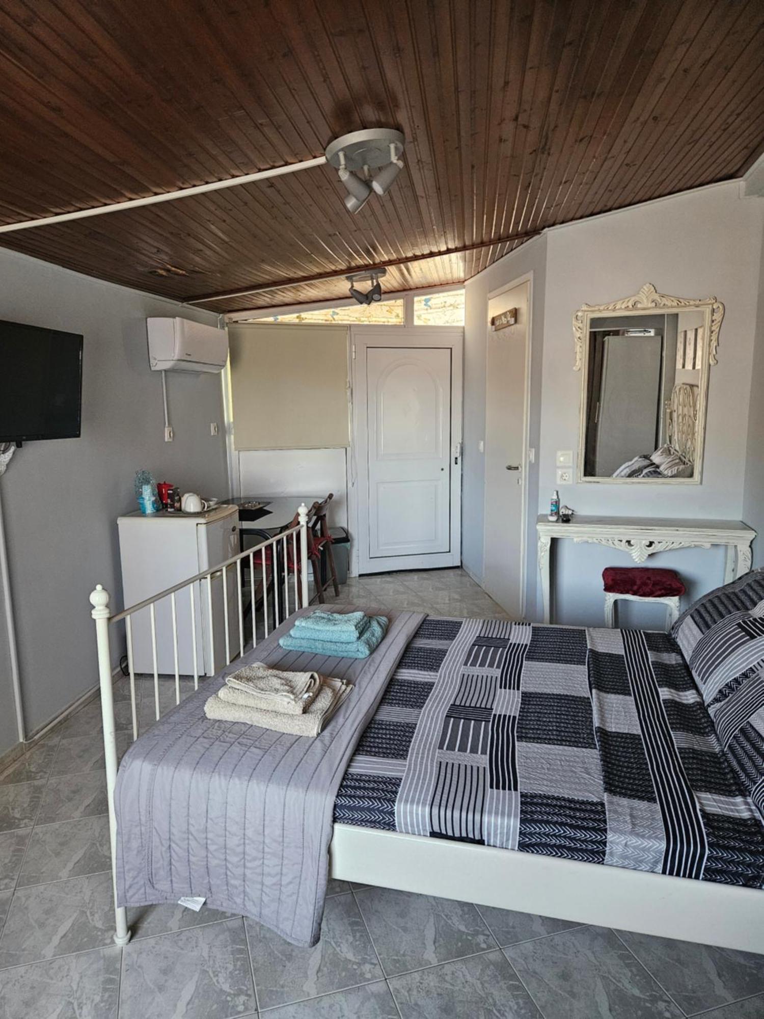 Apartamento Με Θέα Το Κάστρο Nafpaktos Exterior foto